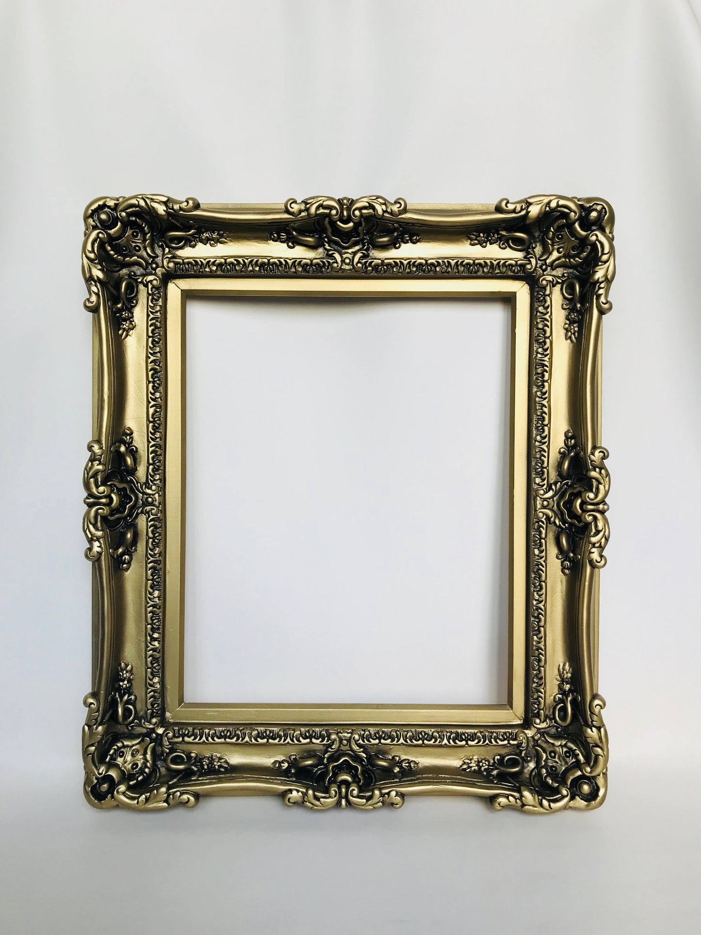 16x20 Vintage Gold Picture Frame, Antique Victorian Frame