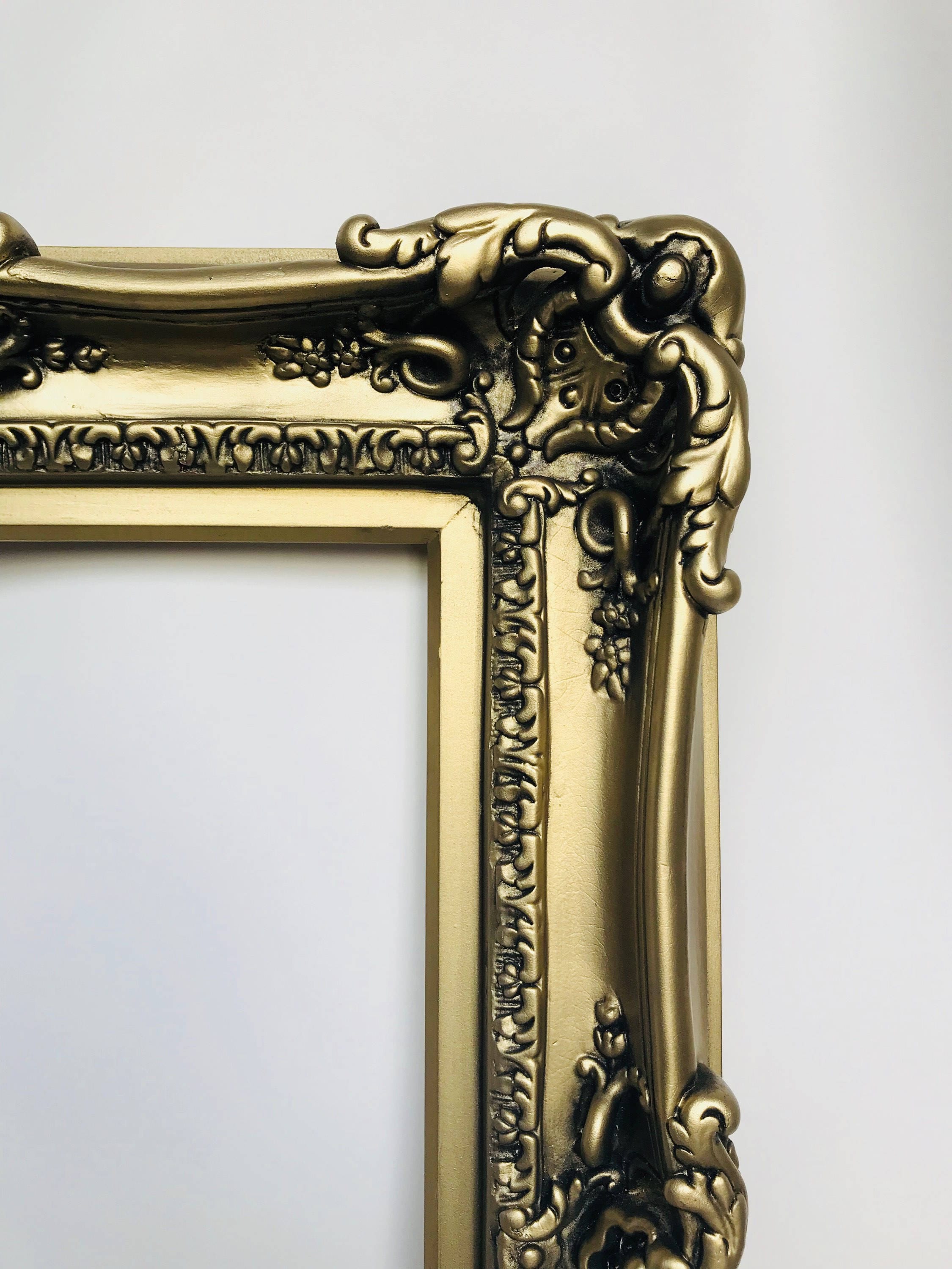 20x24 Vintage Gold Picture Frame, Distressed Victorian Frame
