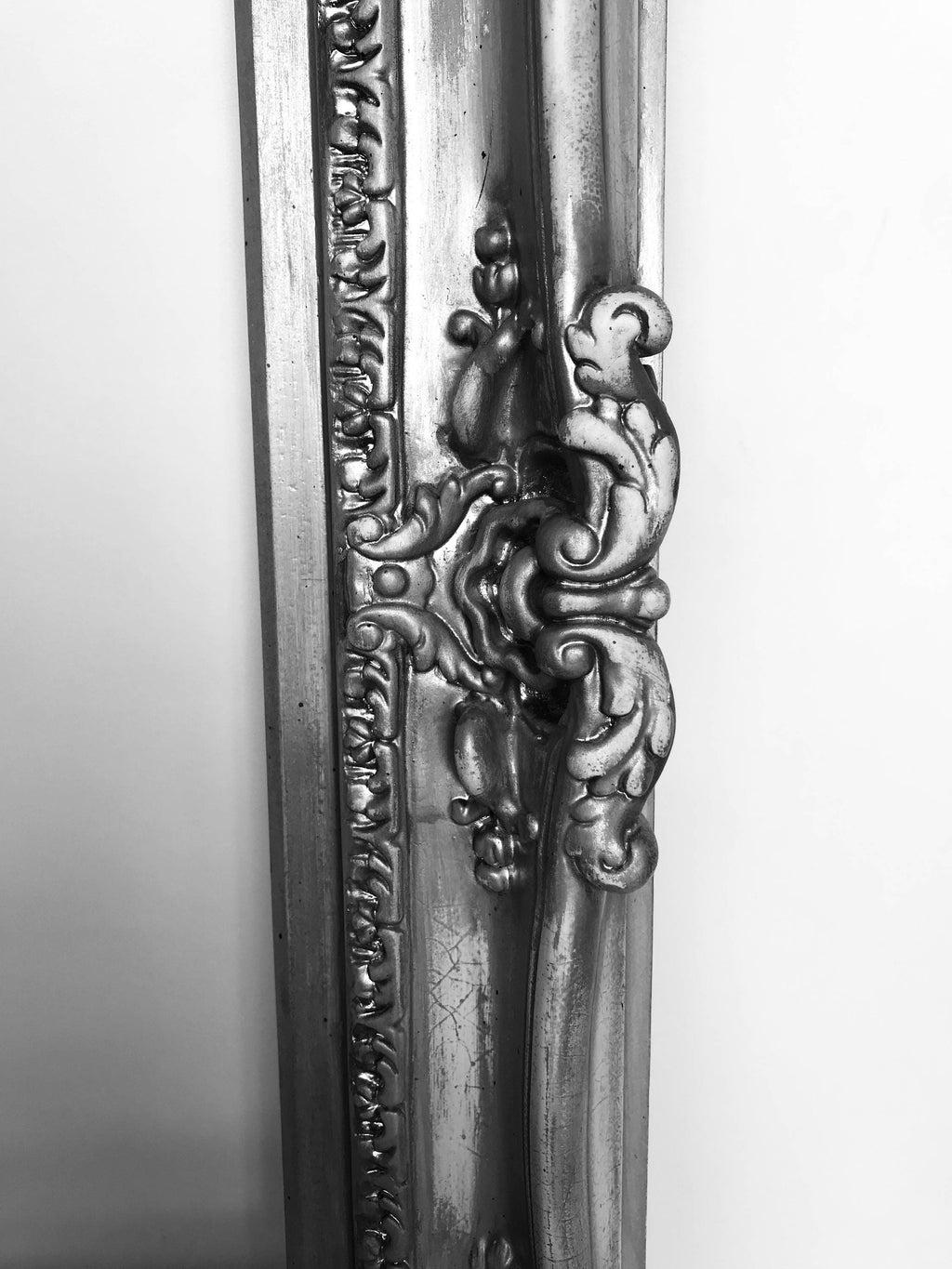 16x20 Distressed Picture Frame, Traditional Ornate Frame, Victorian