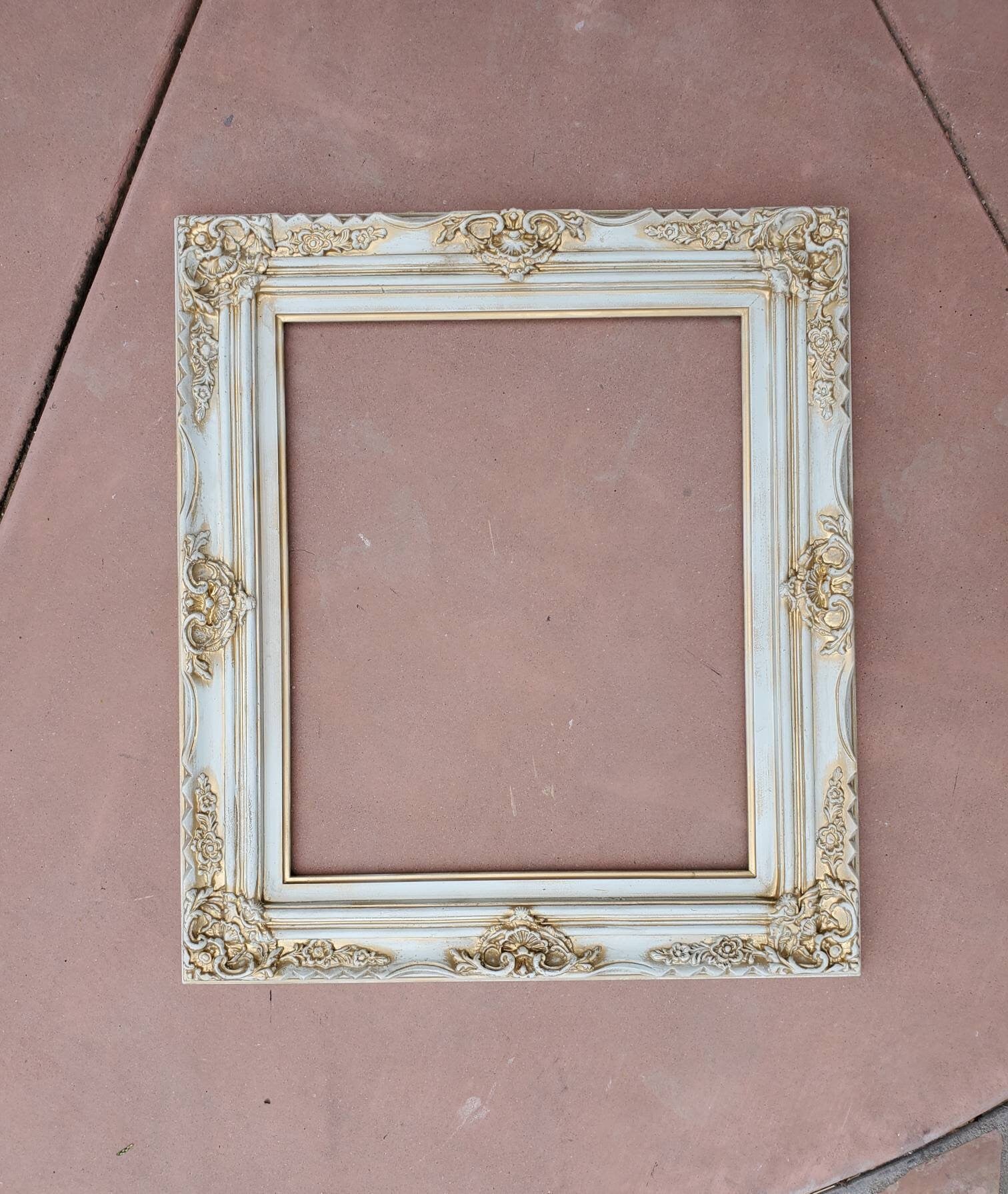 20x24 Vintage Champagne Picture Frame, Antique Style, Classic Frame