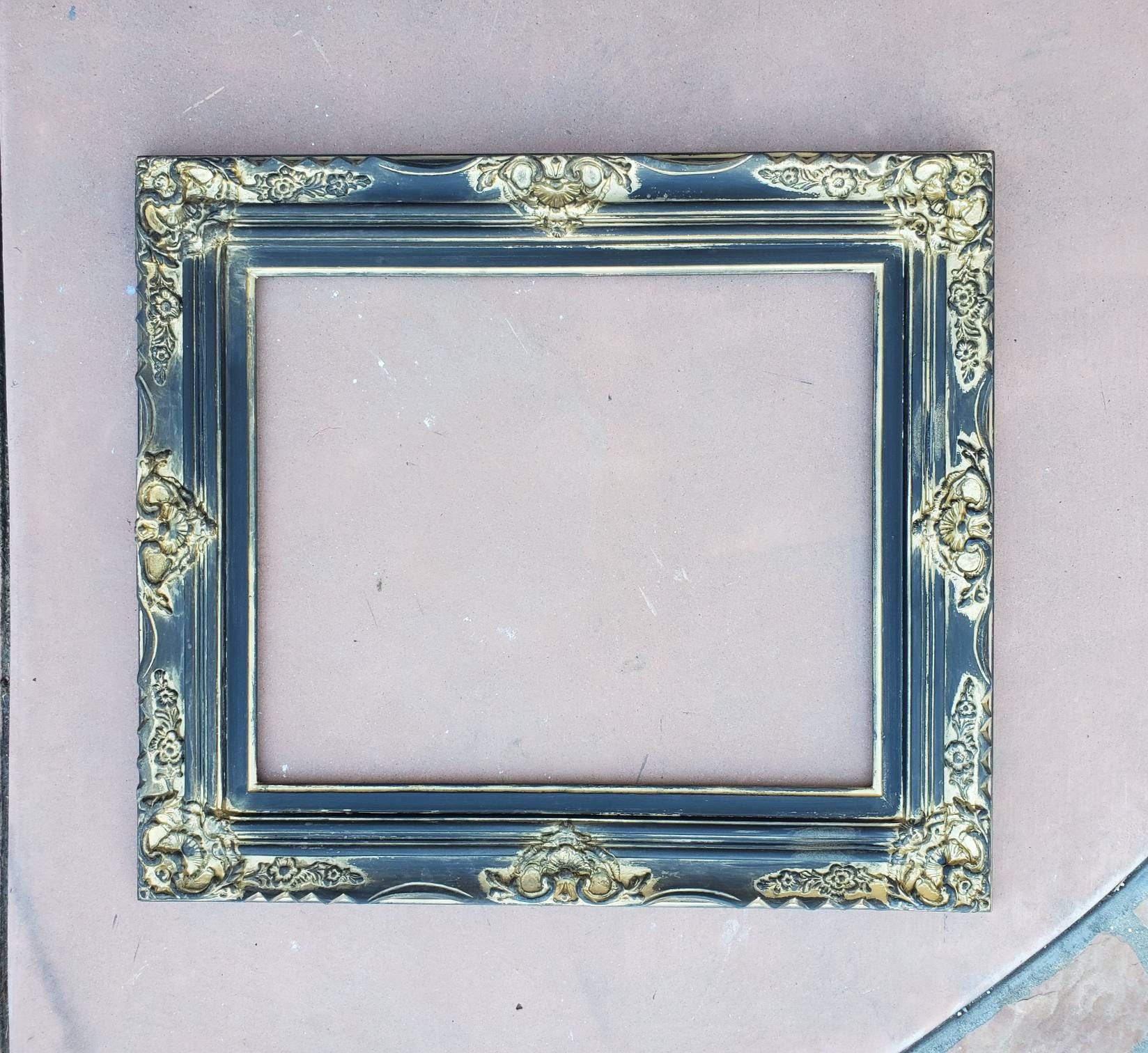20x24 Vintage Black Photo Frame, Colonial Fancy Classic Original Frame