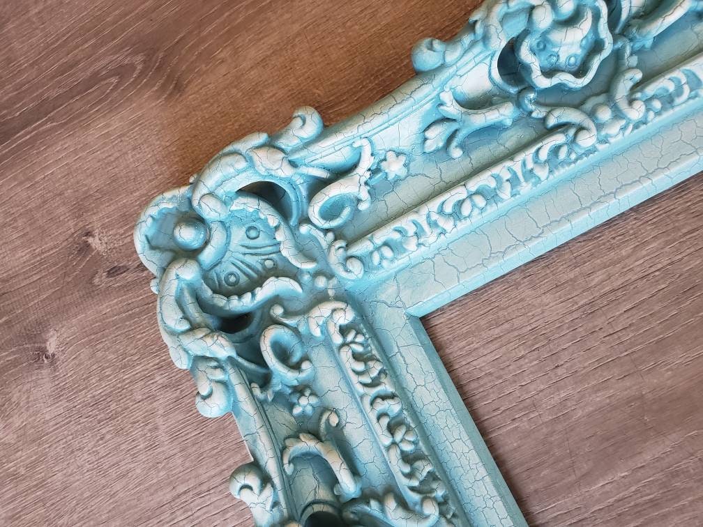 8x10 Cottage Chic Picture Frame in Old Cracked Style, Rustic Baroque Frame, Art Wall