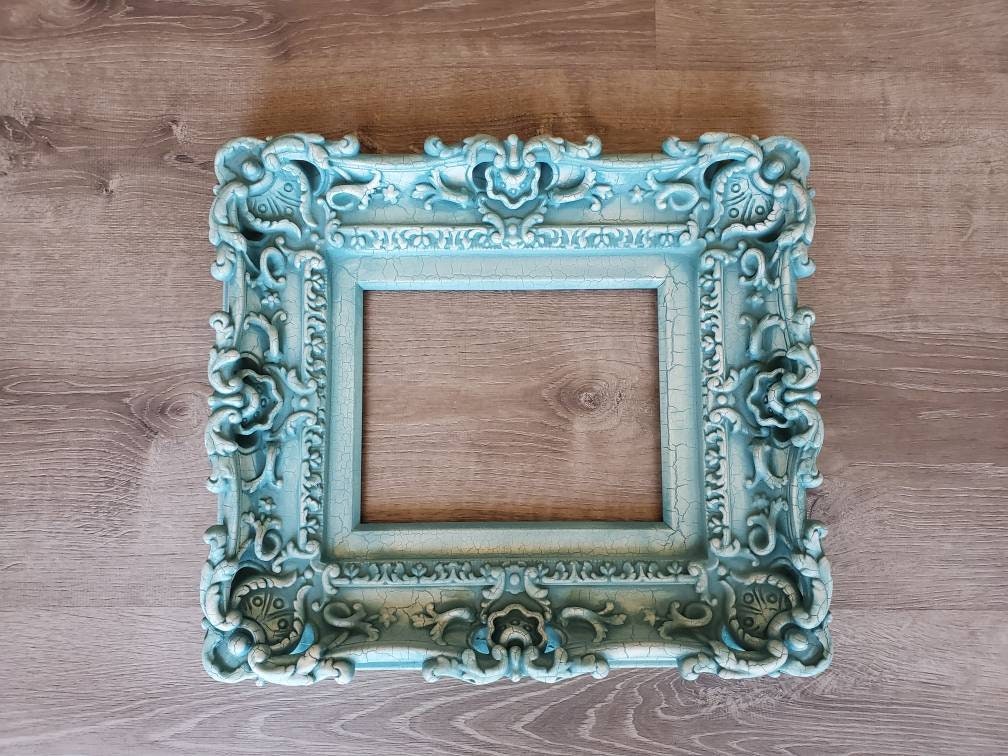 8x10 Cottage Chic Picture Frame in Old Cracked Style, Rustic Baroque Frame, Art Wall